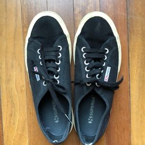 Superga black sneakers!